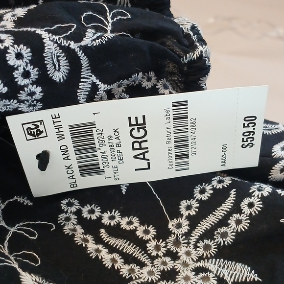 INC Nwt Women's Black And Embrodered White Leaf Print Boho Chic Blouse Large - Picture 9 of 12